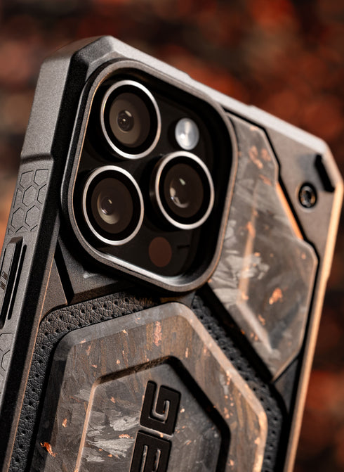 UAG iPhone 16 Pro MAX Case Monarch PRO (MagSafe)